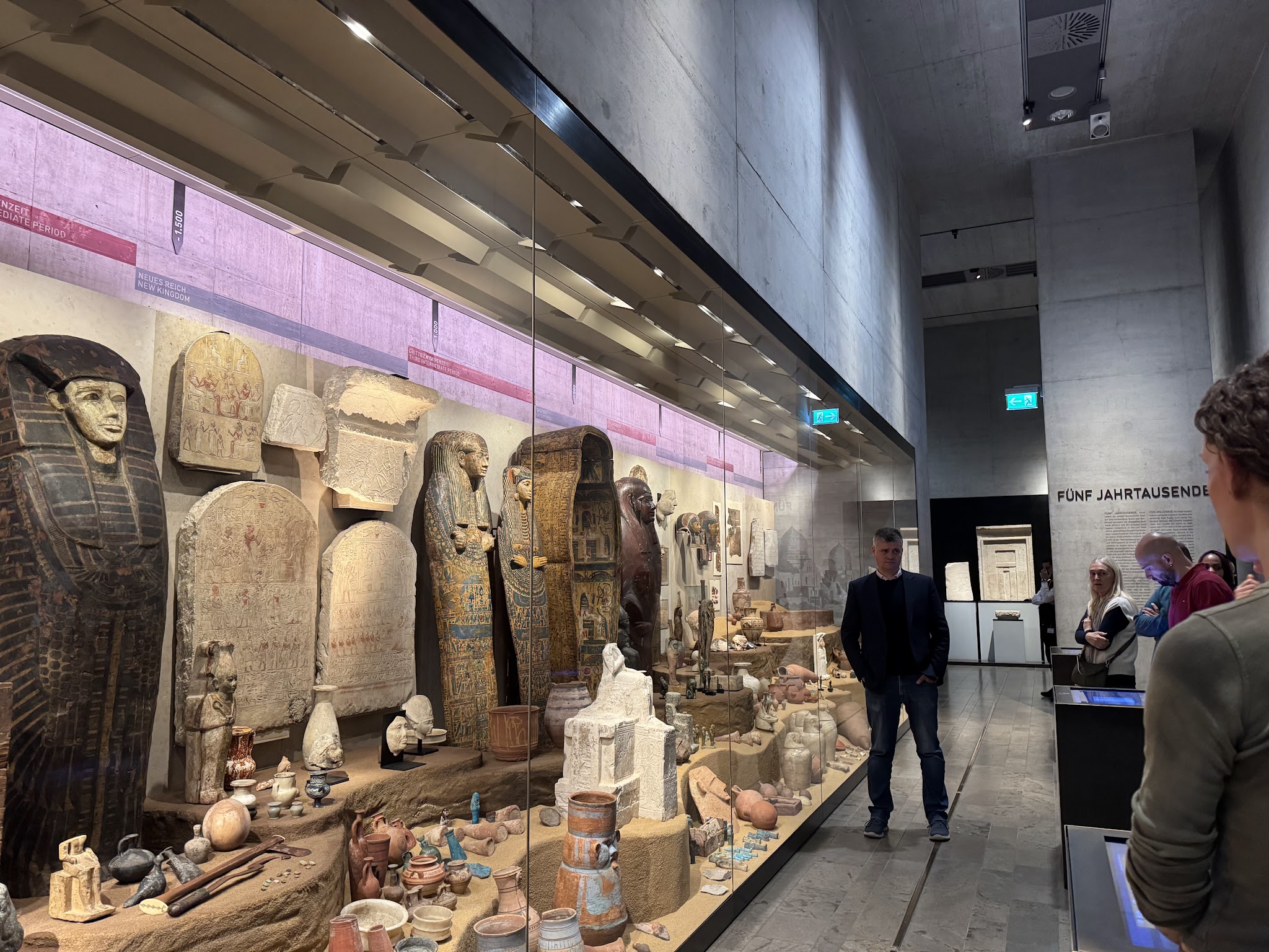 Part of the exhibition of the funerary collections of SMÄK
